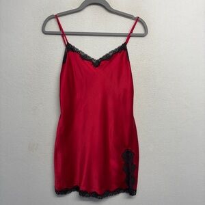 Victoria's Secret Red Lace Slip Nightie Mini Dress Slit M Satin